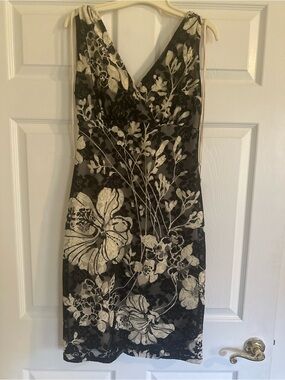 V-Neck Floral Lace Mini Dress in Black & Cream